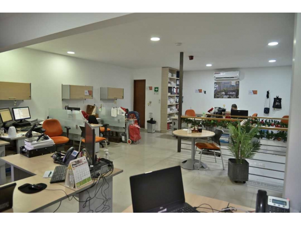 Venta Excelente Bodega en Sabaneta Unidad Cerrada - 2