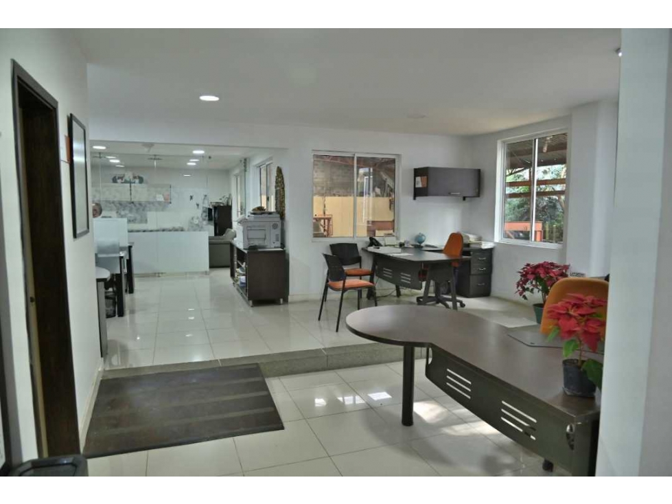 Venta Excelente Bodega en Sabaneta Unidad Cerrada - 5
