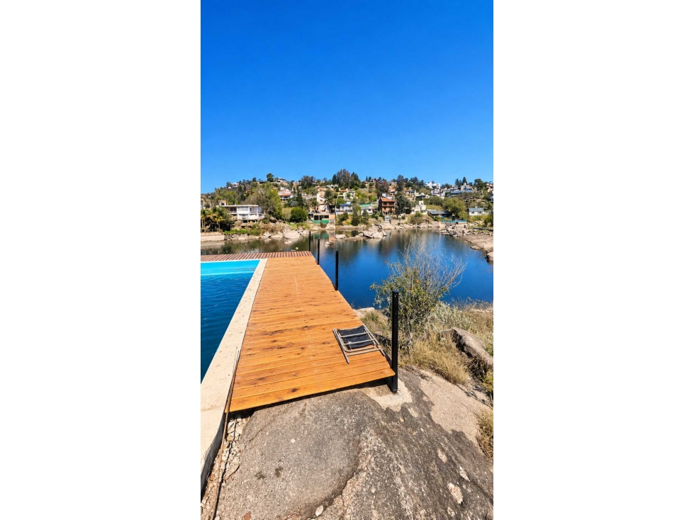 Villa del Lago: casa frente al lago con pileta y bajada de lancha — foto 5