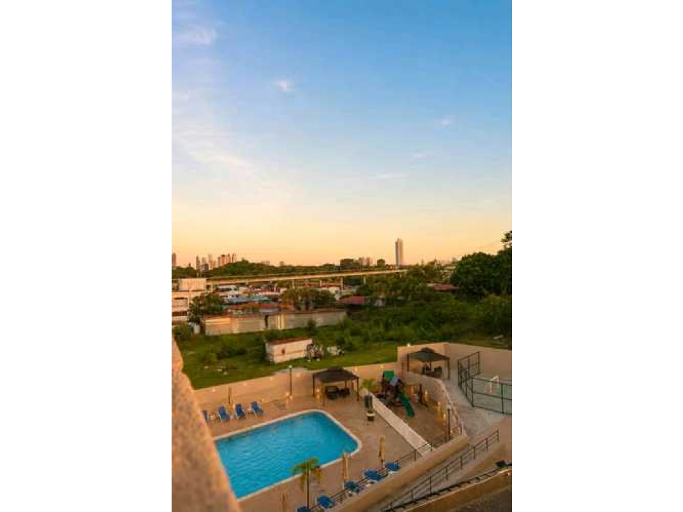 VILLA LUCRE / OPORTUNIDAD / 3 REC / TERRAZA 112M² / PISCINA