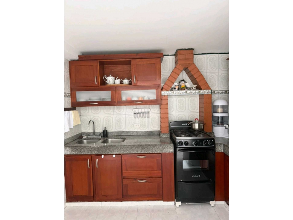 Vive con amplitud y confort cerca de todo Casa amplia en Venta