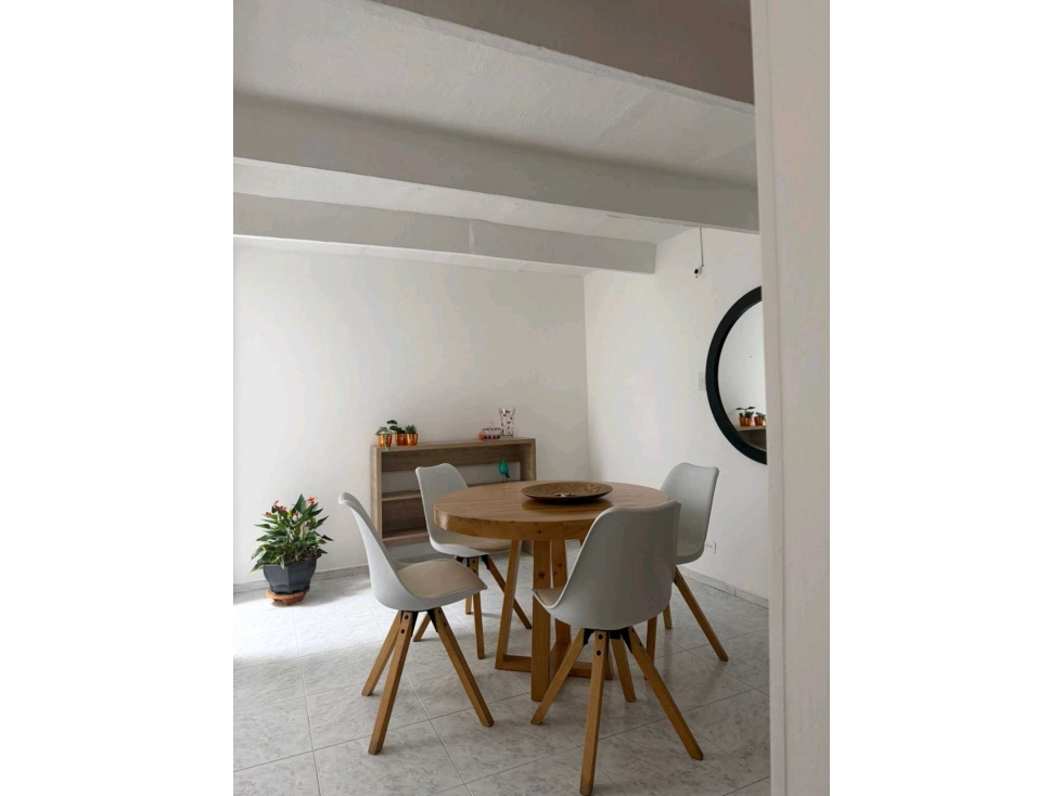 Vive con amplitud y confort cerca de todo Casa amplia en Venta — foto 5