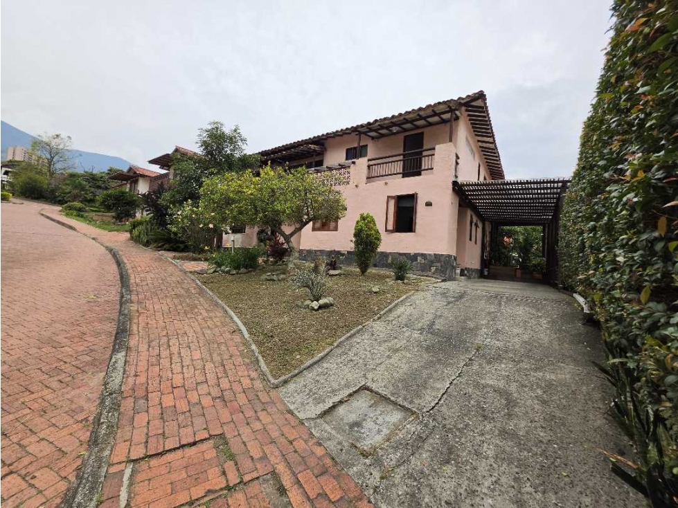 ¡Vive el Sueño Ecológico! Casa Campestre Autosostenible en La Estrella - 5