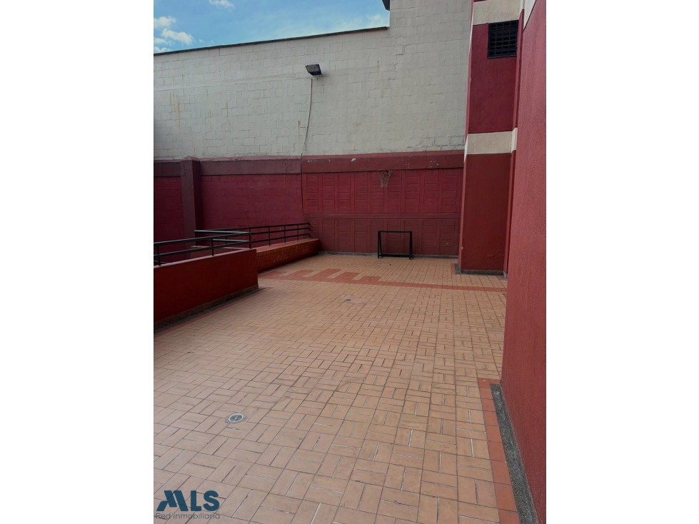 VIVE EN EL CENTRO DE MEDELLIN CERCA DE TODO(MLS#269280) — foto 6
