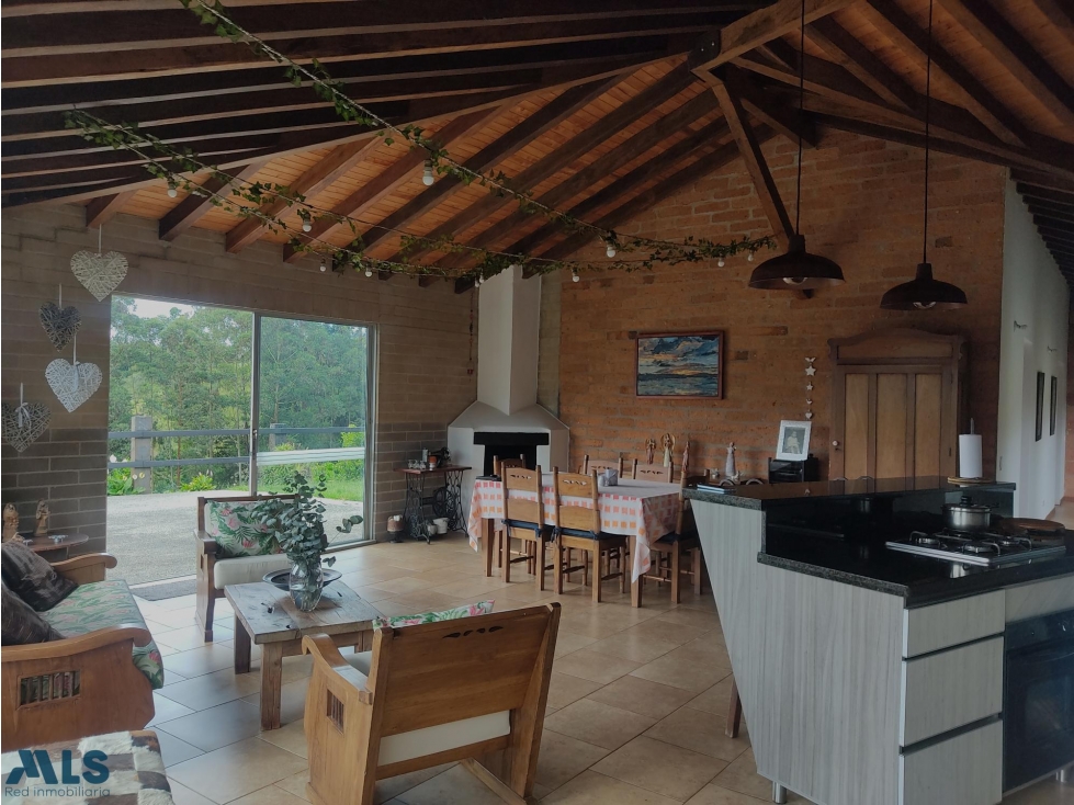 ¡Vive la tranquilidad en una encantadora casa cam...(MLS#249243) - 3
