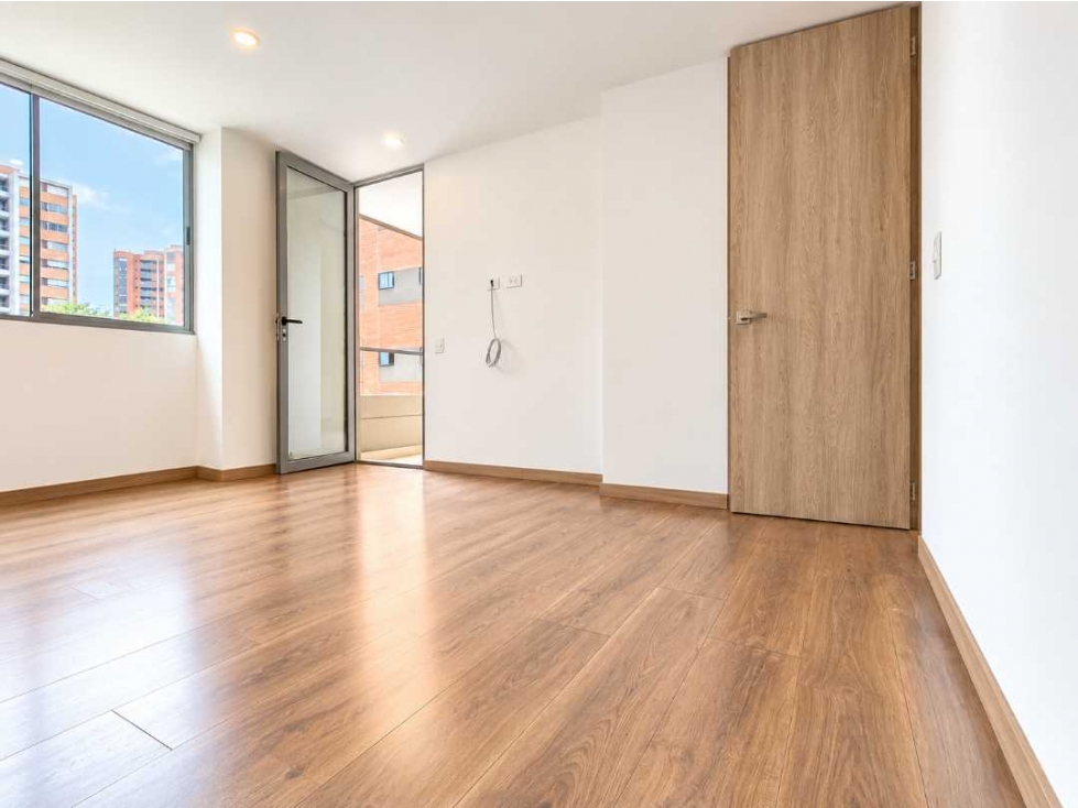 Vive Los Balsos con estilo! Apartamento de 108 m² en piso bajo. — foto 6