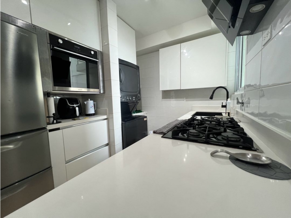 APARTAMENTO EN EDISON PARK. - FULL AMOBLADO $1,100USD — foto 4