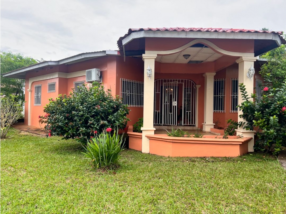 Vivienda a la Venta en San Carlitos. David