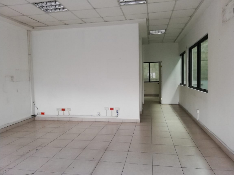 Warehouse in Via Tocumen — foto 3