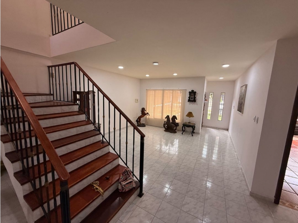 WO VENDO CASA PARA USO MIXTO EN CIUDAD JARDÍN — foto 2
