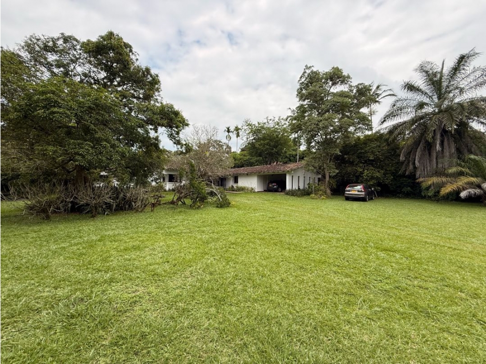 WO vendo lote en Pance para desarrollo de vivienda o uso mixto — foto 5