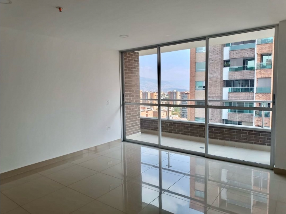 Zuñiga para estrenar, 3 habitaciones con baño + C.Servicio — foto 2