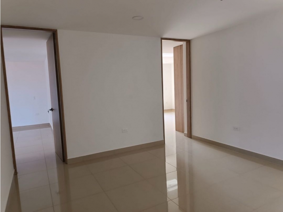 Zuñiga para estrenar, 3 habitaciones con baño + C.Servicio — foto 4