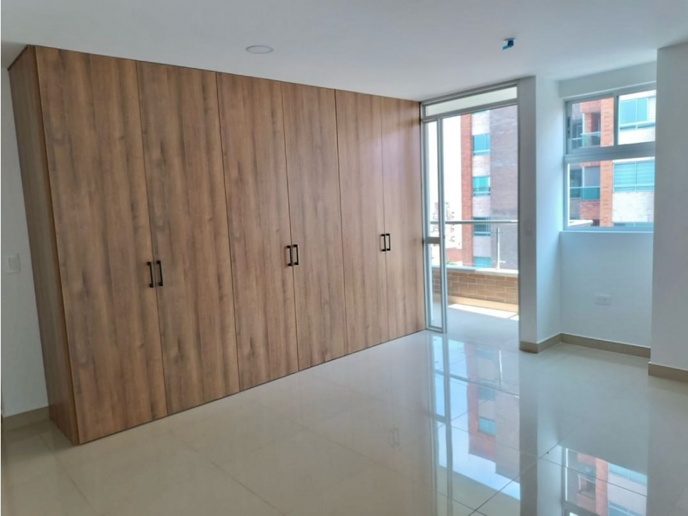 Zuñiga para estrenar, 3 habitaciones con baño + C.Servicio — foto 5