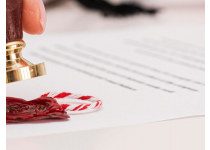 Certificado de Tradición: La Piedra Angular en la Compra de Bienes Raíces