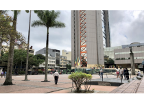 como afecta la subida y bajada del dolar al mercado inmobiliario y a los proyectos sobre planos en colombia