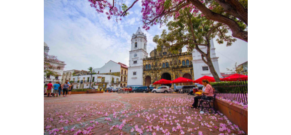 casco viejo patrimonio historico revitalizado con atractivo turistico