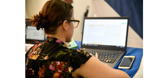 la inteligencia artificial impulsa la transformacion del sector inmobiliario con gemelos digitales y asistentes virtuales