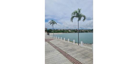 acompanando a un cliente en su sueno de vivir frente al mar en panama