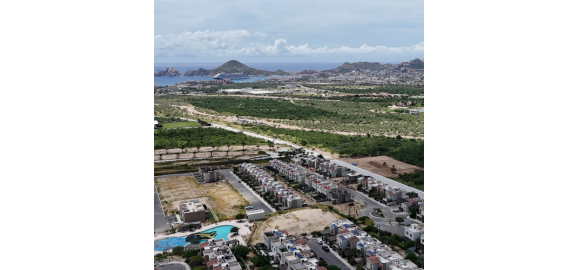 como evaluar un lote en los cabos agua servicios y retorno de inversion