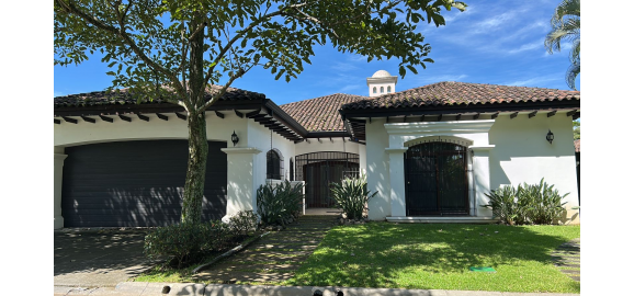 guia para comprar casa en costa rica si eres extranjero ana real estate