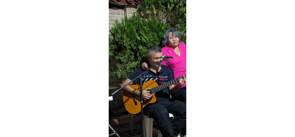 cuando la gratitud se convierte en musica un clarinete para honrar a la pastora ana maria molinares