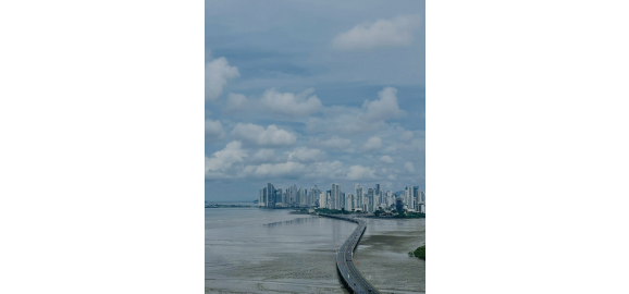 can foreigners get a mortgage in panama