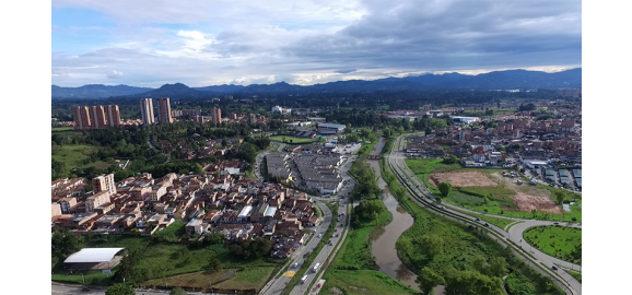 oriente antioqueno y valle de aburra dos mercados que ya se complementan para invertir en 2026